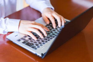 社会人は隙間時間の活用がカギ！周りと差をつける勉強法